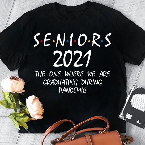 Seniors 2021 Unisex T-Shirt - Picture 1 of 2